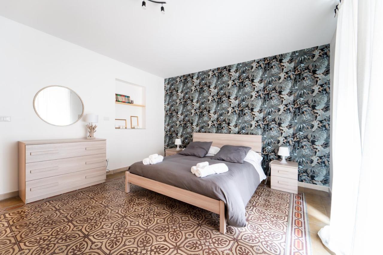 Historic Center Apartment - Catania Stays Eksteriør bilde