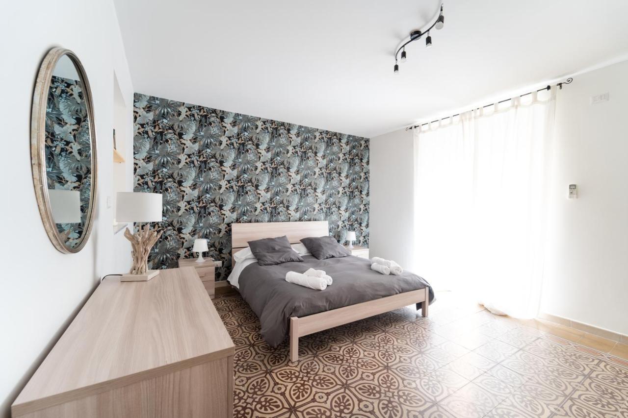 Historic Center Apartment - Catania Stays Eksteriør bilde